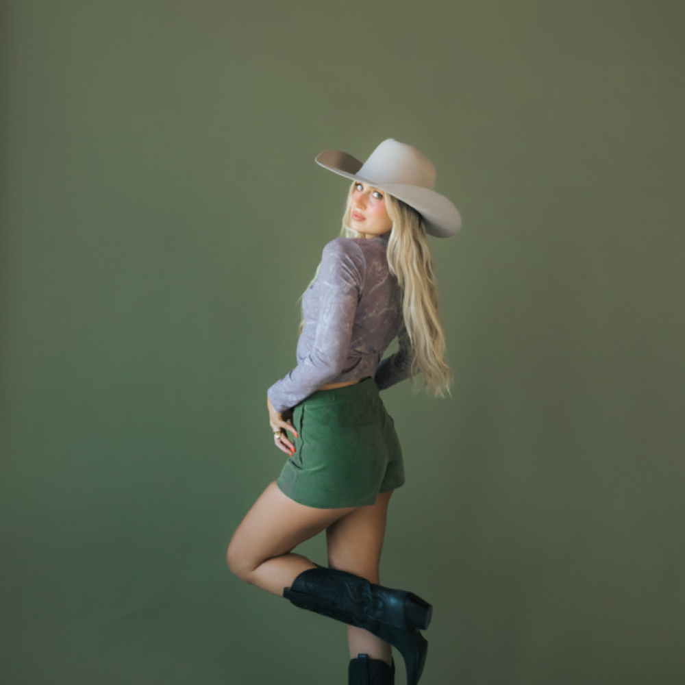 Face Frame Color And Tone at Beauty by Barbour in Parkville, MO