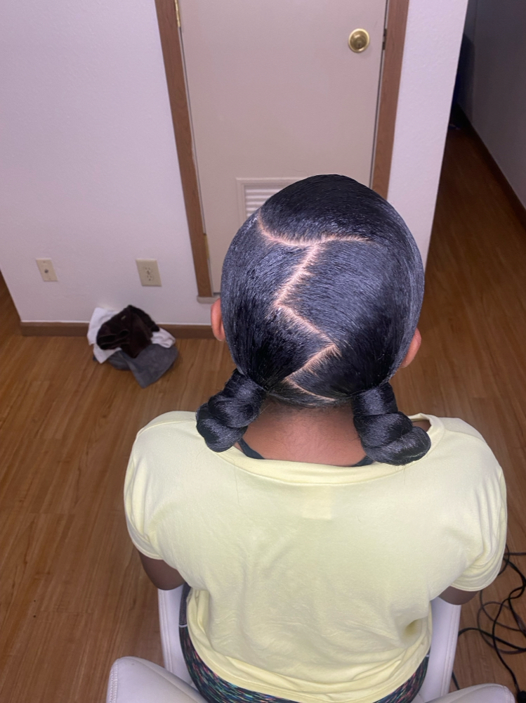 Sleek Ponytail