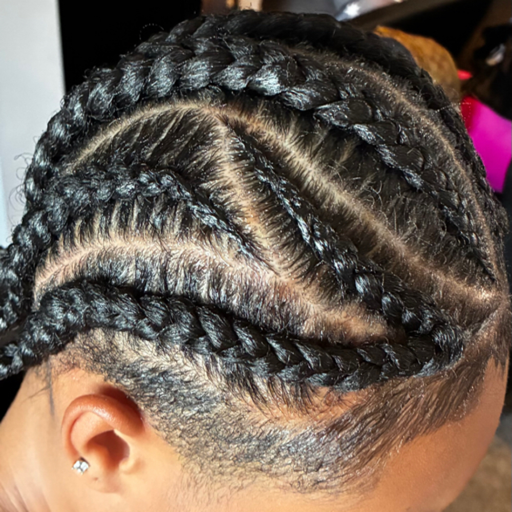 Stitch Braids at Braid Nation, LLC in Smyrna, DE