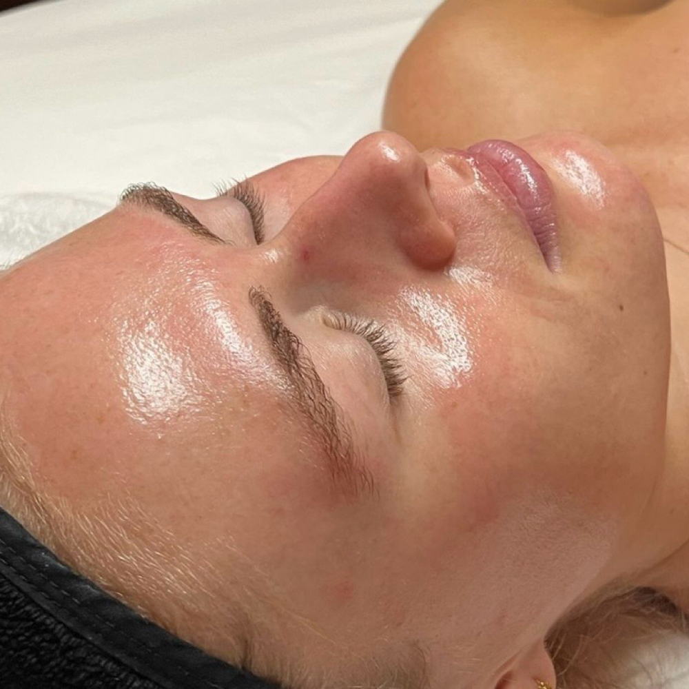 Golden Hour Glo at Glo by Vero in Pacific, MO