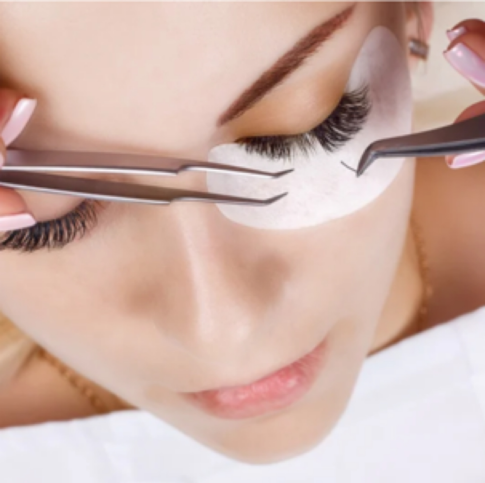 Eyelash Extensions Classic at Tanning Mode in Las Vegas, NV