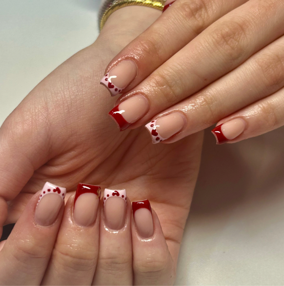 Manicure at Sun's Beauty Glow in North Royalton, OH