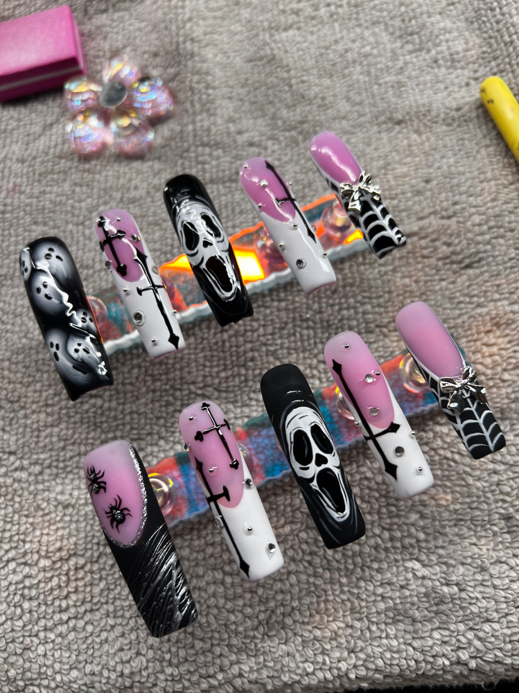 Long Custom Press Ons at Tips n' Tea in Midland, TX