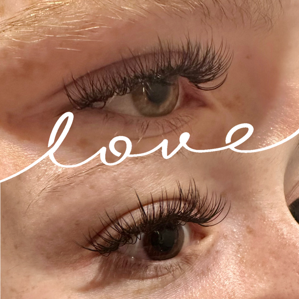Lash Extensions at The Mane Salon in Villa Grove, IL