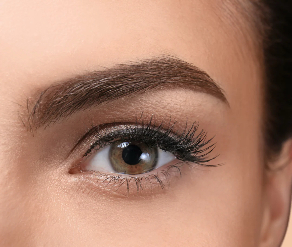 Eyebrow Tinting