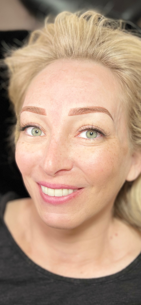Brow Touch Up
