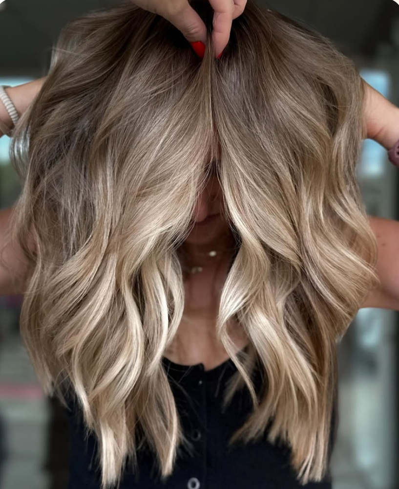 Gloss/Toner + Grey Cover + Haircut