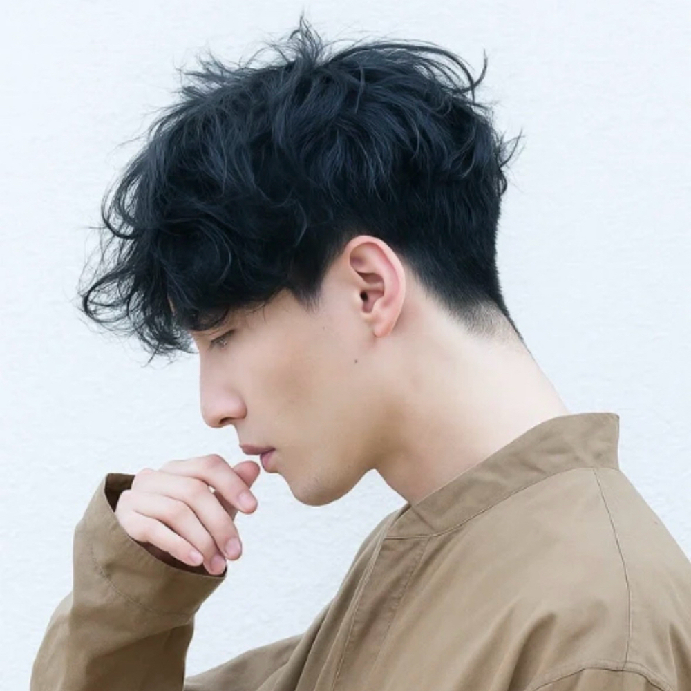 Flow Haircut at Blade & Brush Hair Studio Philly in Philadelphia, PA