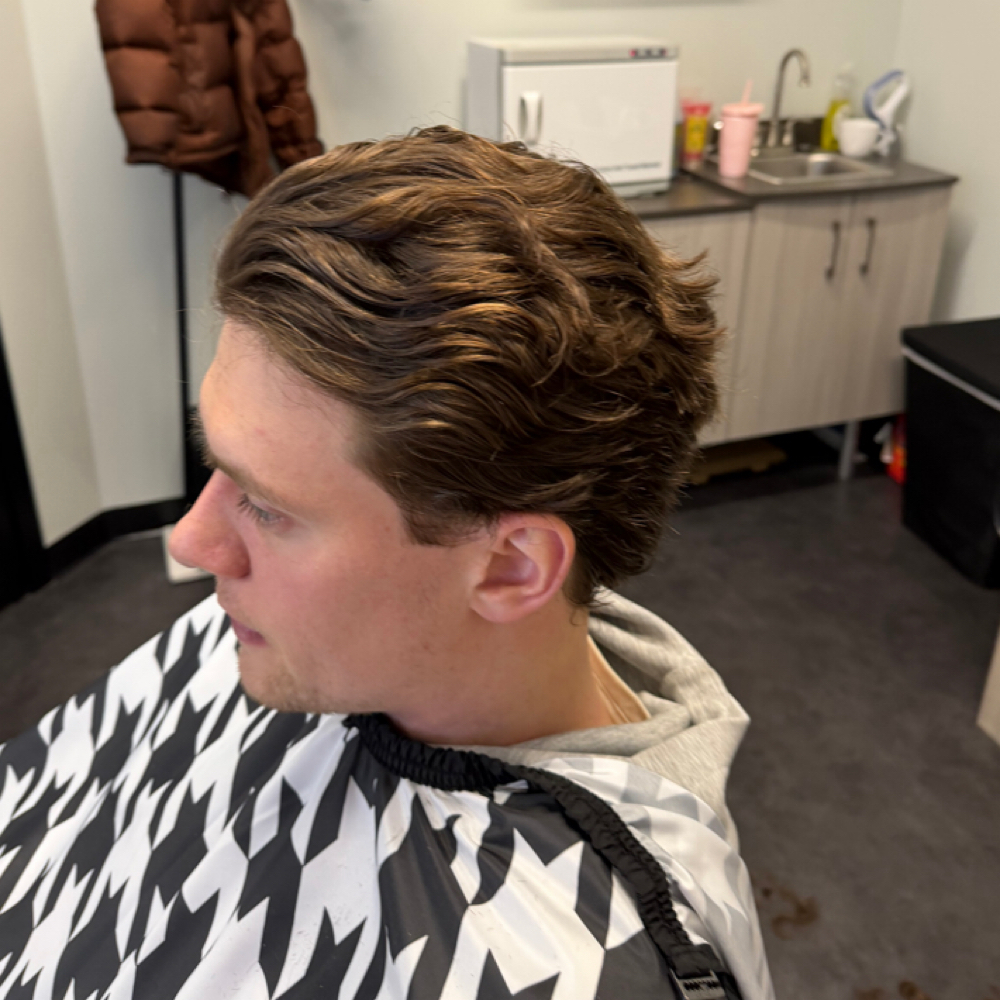 Flow Haircut at Blade & Brush Hair Studio Philly in Philadelphia, PA