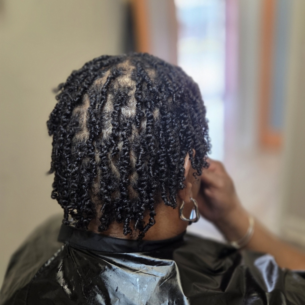 Small Twist at Kai'Chanel Beauty Bar in Churchland Virginia, VA