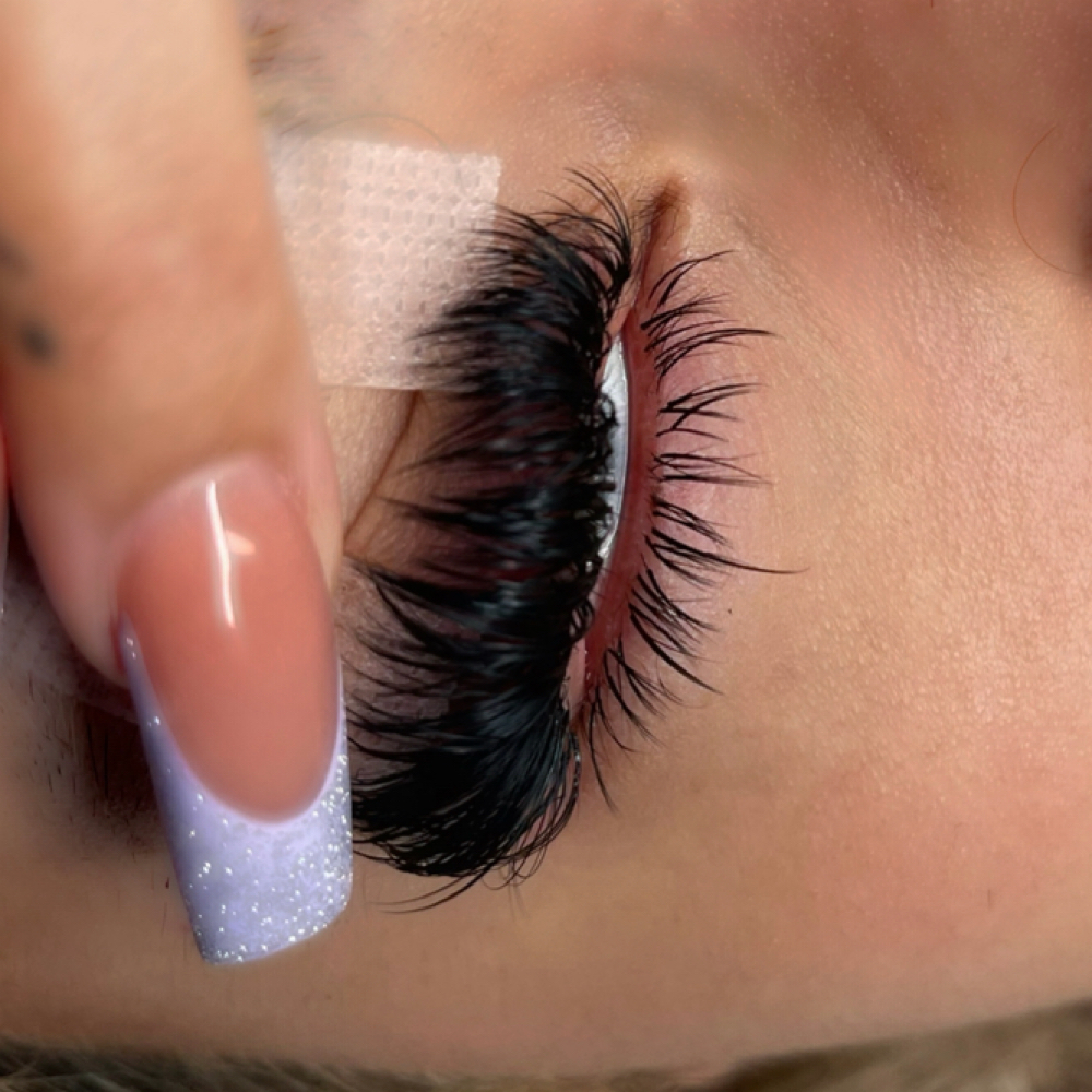 Bottom Lashes (Standalone) at Lash Now Cry Later in Port Arthur, TX