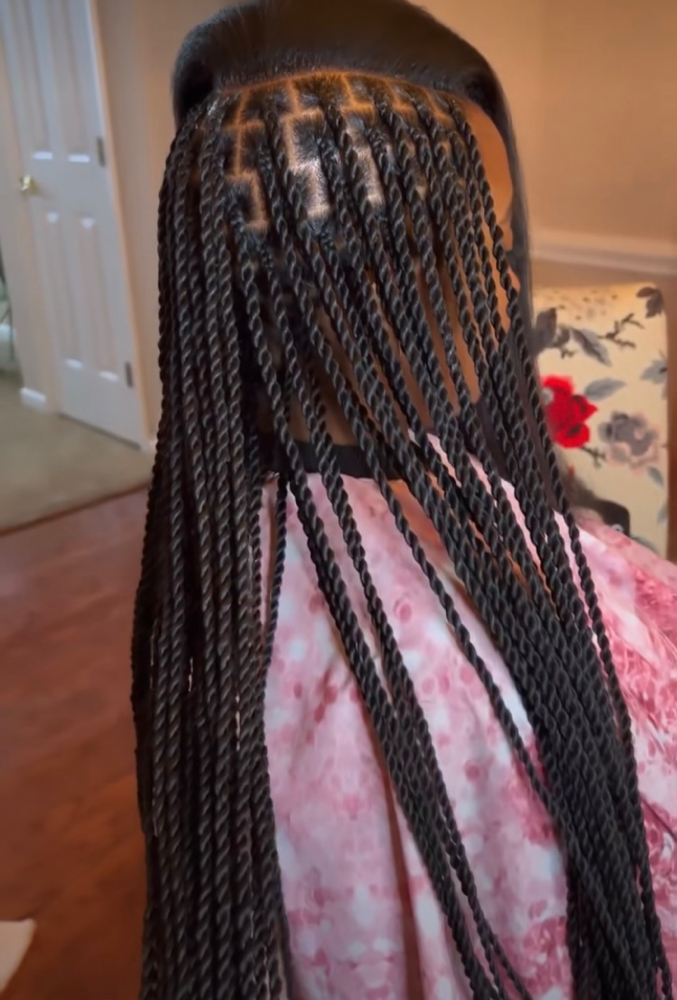 Small Twist at Myrathestylist in Philadelphia, PA