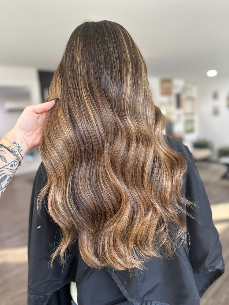 Root Retouch W/ Foil Master Stylist