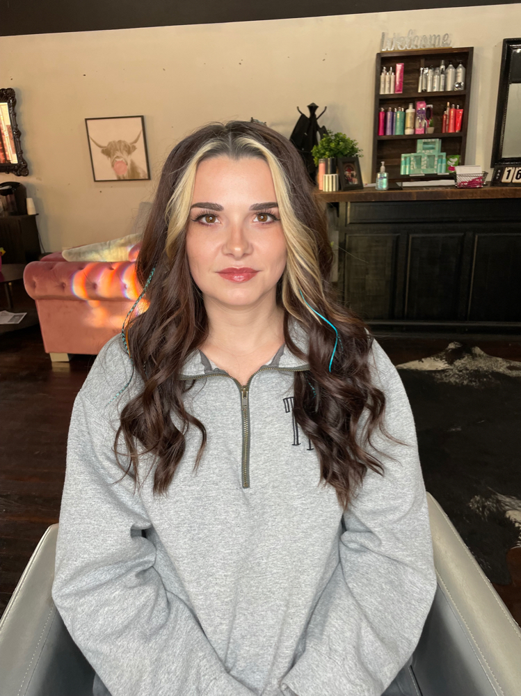 Simple Hair And Makeup