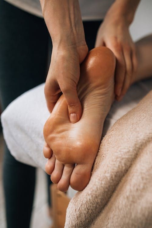 Foot Massage & Natural Pedicure