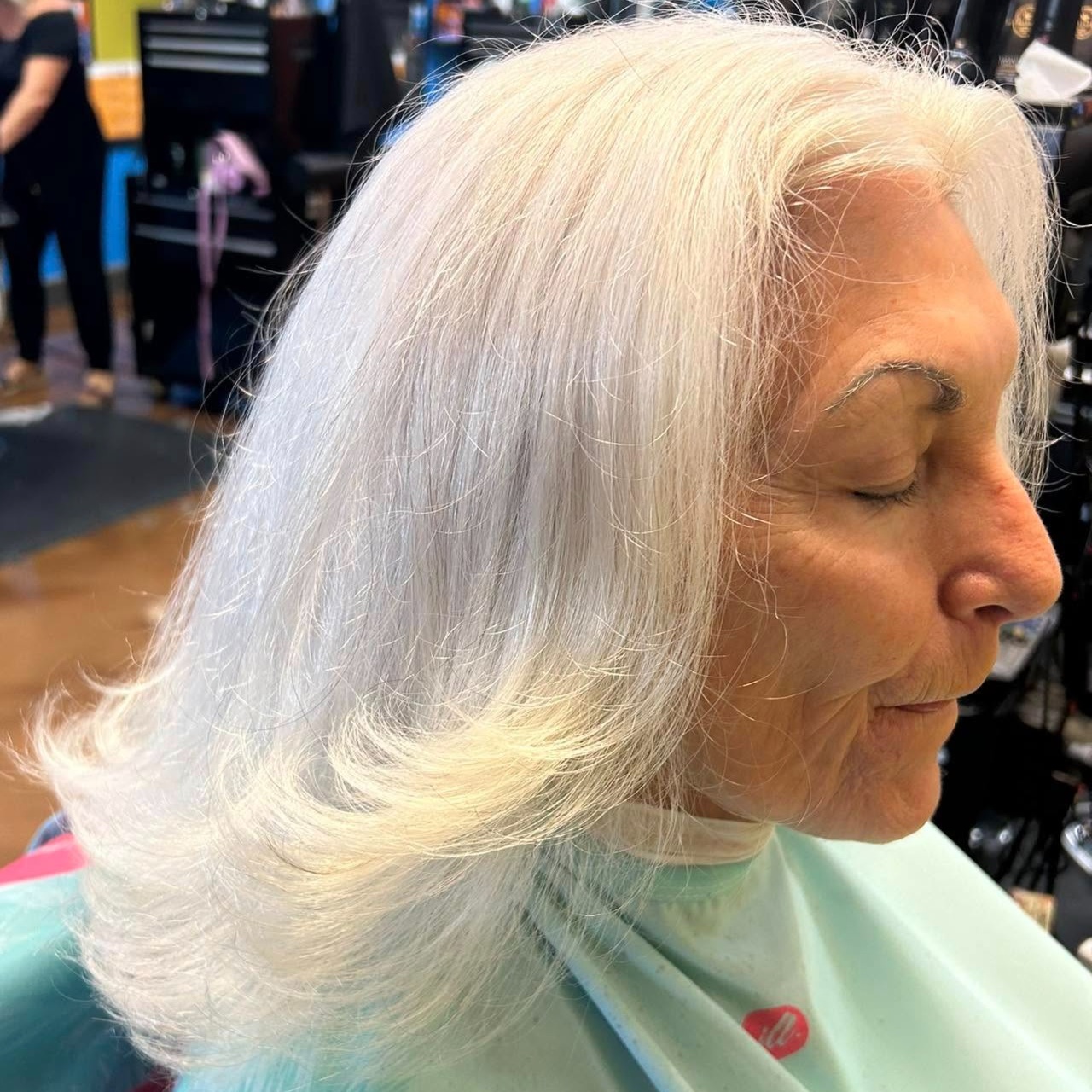 Women's Haircut at The Hair Hub Tampa in Tampa, FL