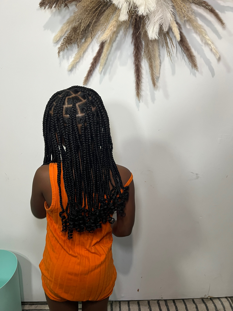 Girls Medium Knotless