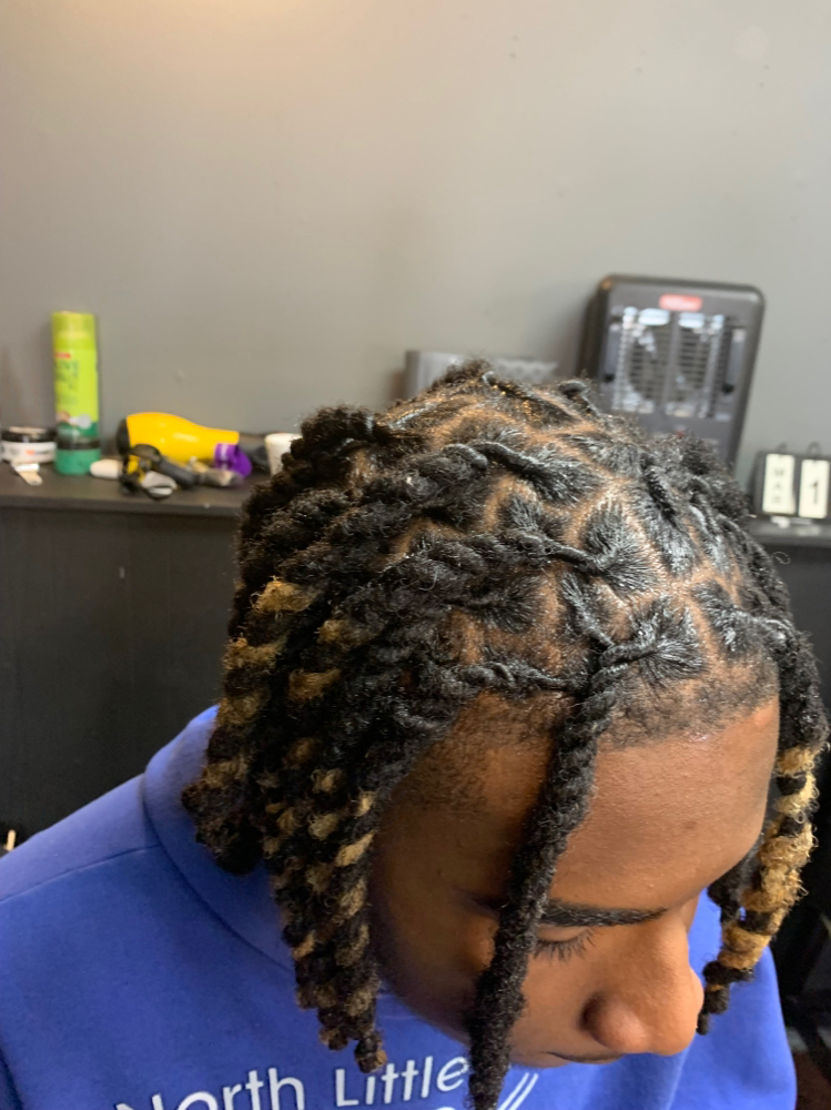Retwist Half Head at Loc’d By Deez Handz in North Little Rock, AR