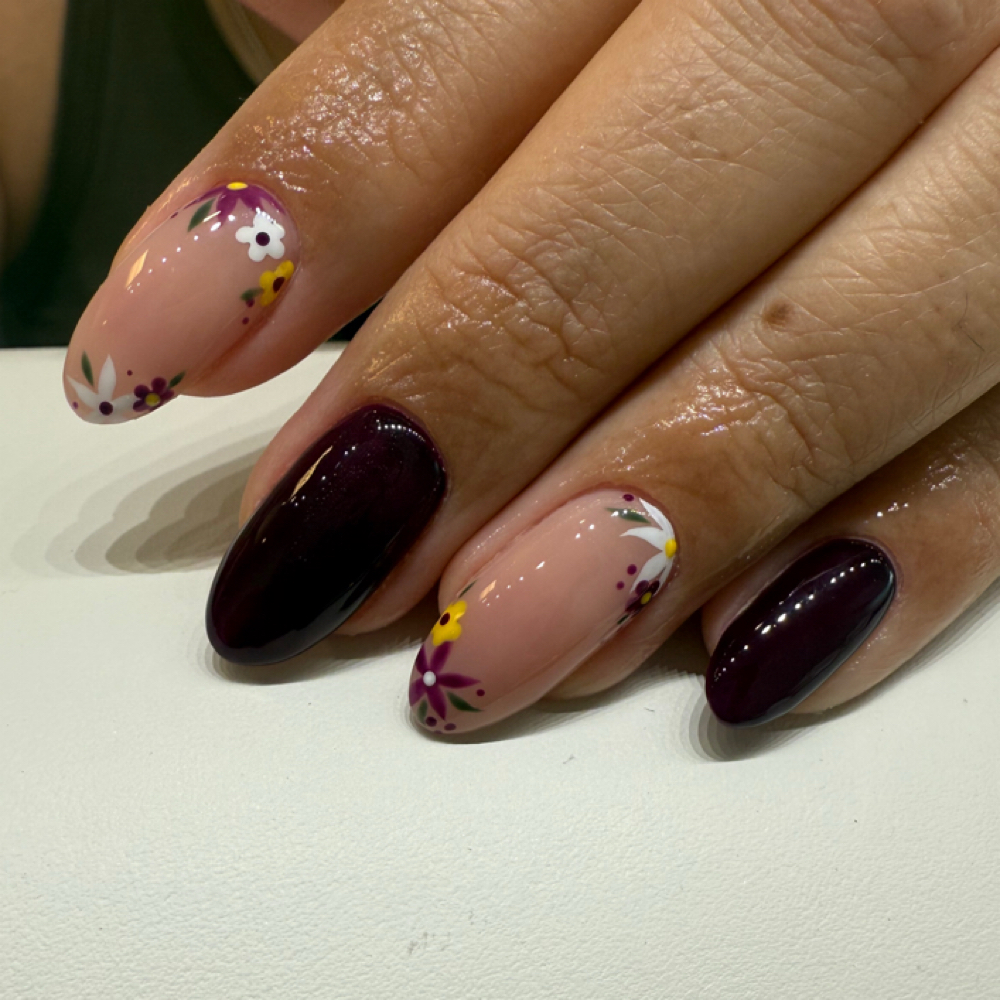 Builder gel full set at Nailzz By Juliet in Tucson, AZ