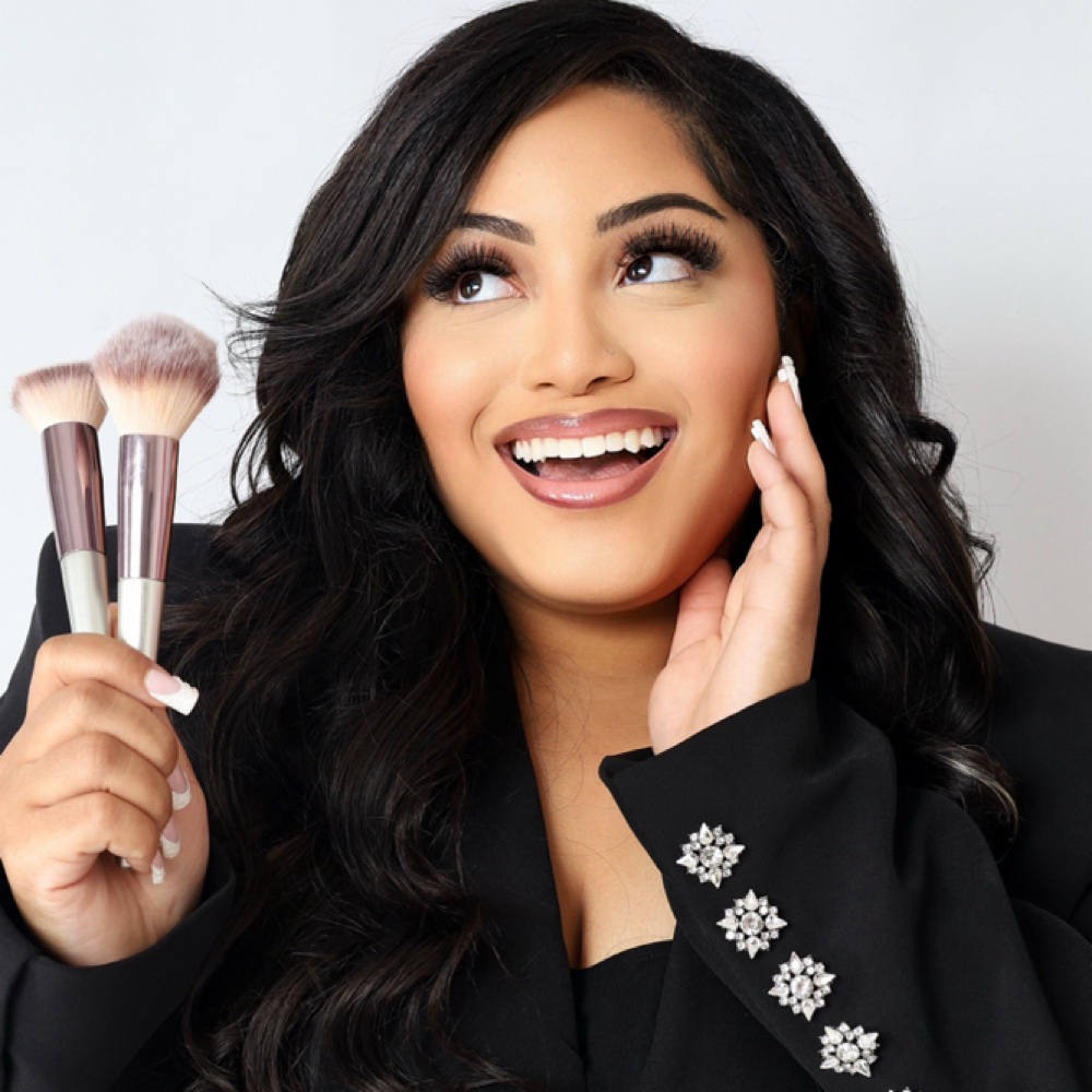 One-On-One Makeup Class at Glam Life Artistry in Milan, TN
