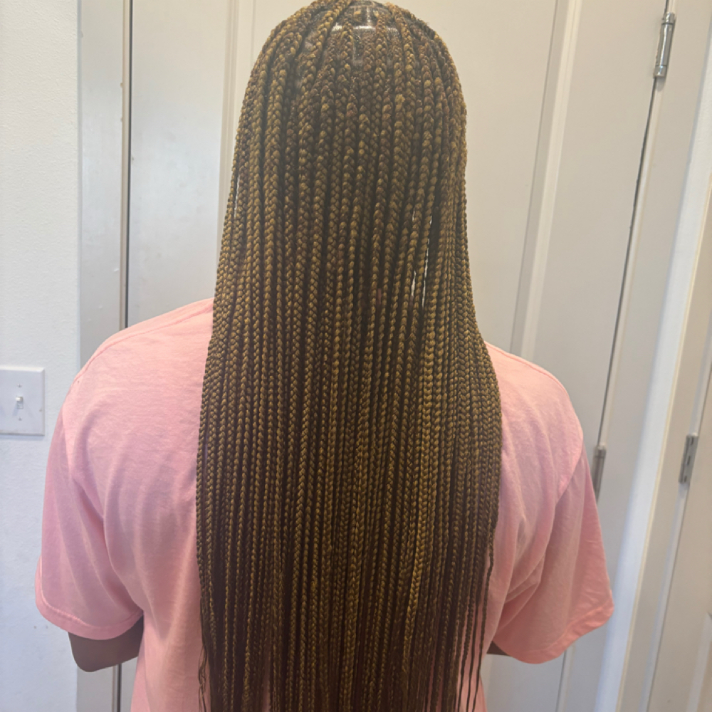 Box Braids at ClarSim hair braiding in austin, TX