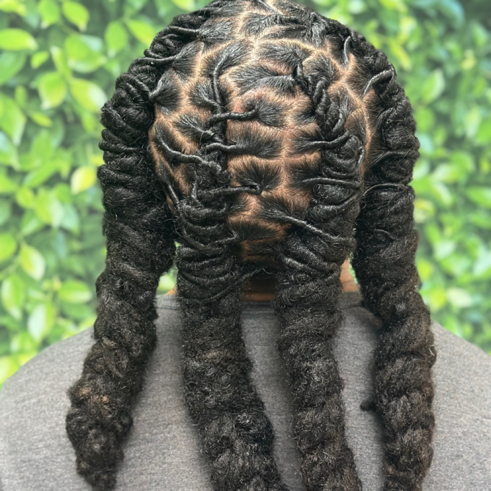 Vixen Luxury Loc Experience at Vixen Hair & Beauty LLC in Fort Myers, FL