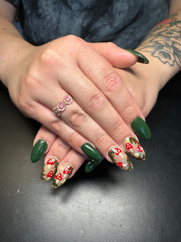 Detailed Nail Art