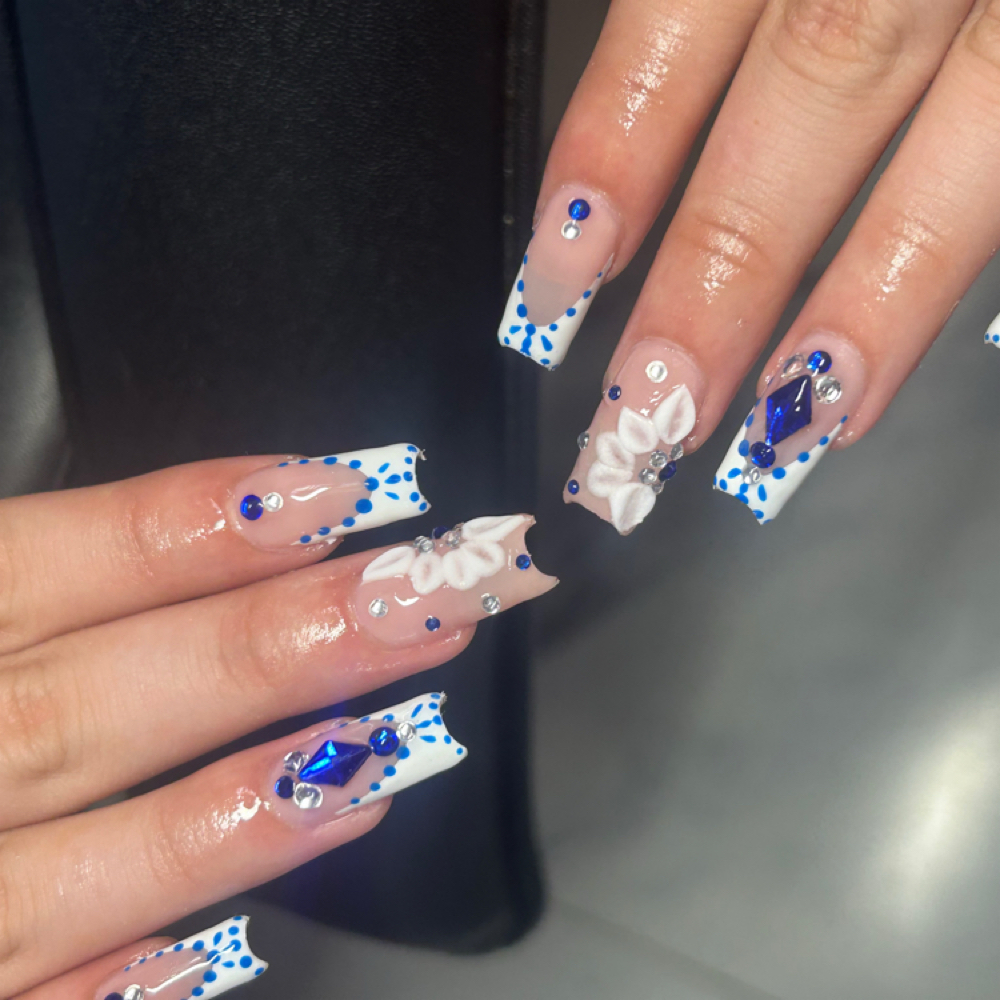 Tier 2-art at Art & Beauty Lounge in South Ogden, UT