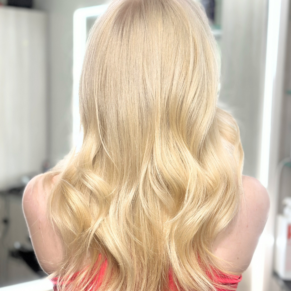 Luxe Platinum Blonding