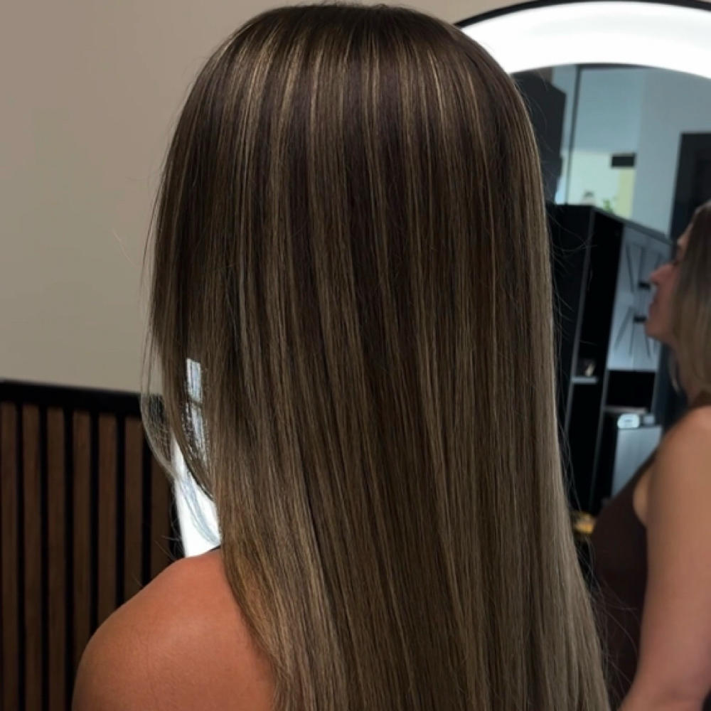 dimensional brunette at hairxellarose in Kansas City, MO