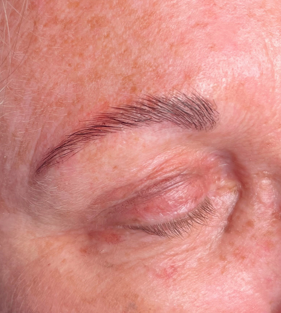 Brow Lamination + Tint