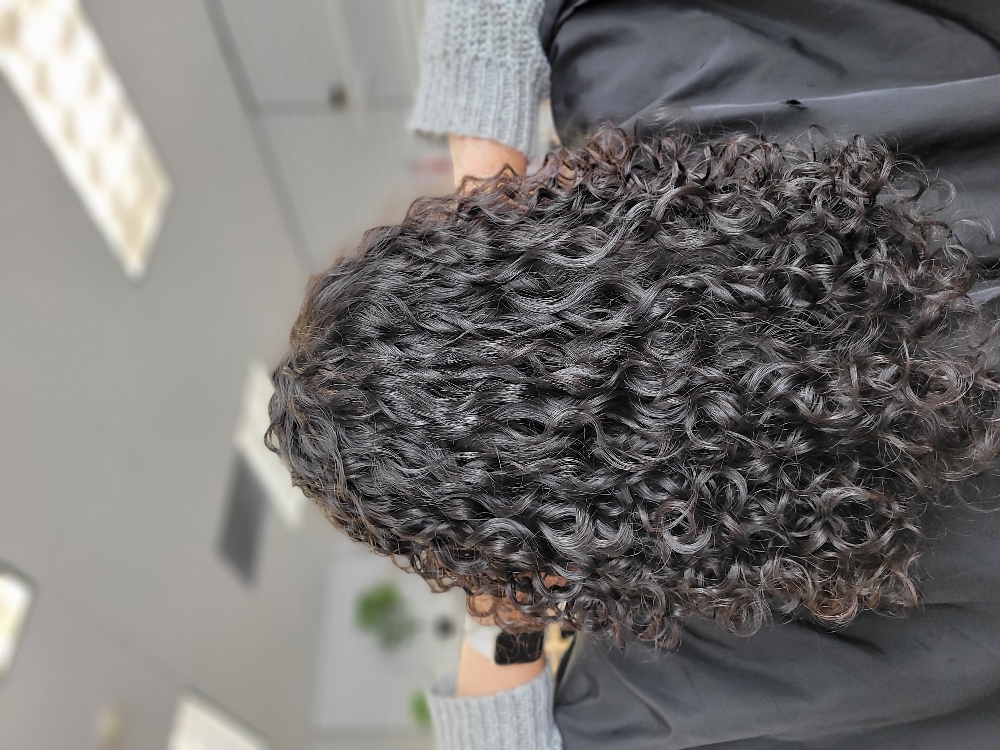 Add On Women's Curly Haircut
