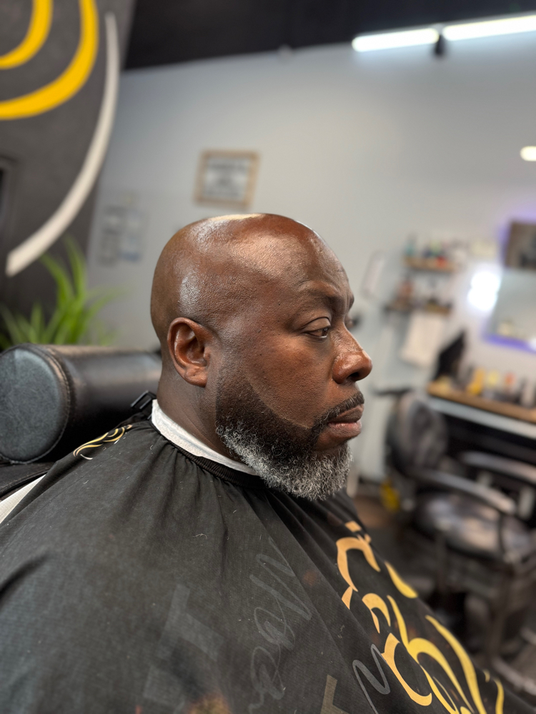 BALD HEAD SHAVES / BEARD