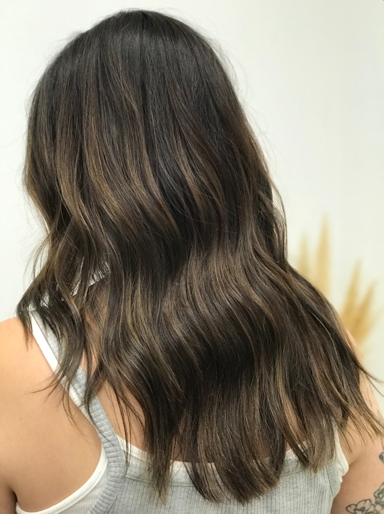 Dimensional Brunette