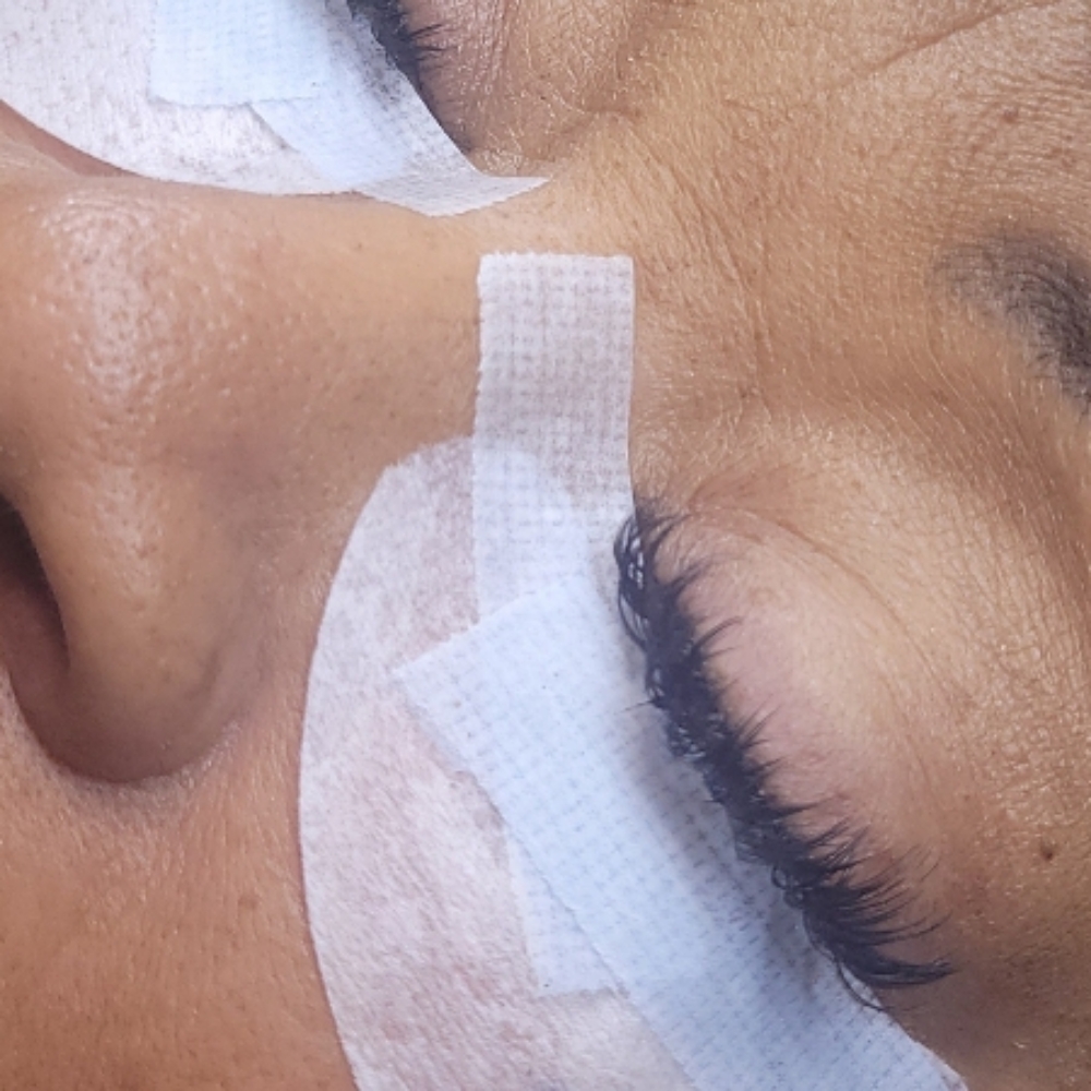 Lash Extension Fill-in at Bare or Beat in Fayetteville, NC
