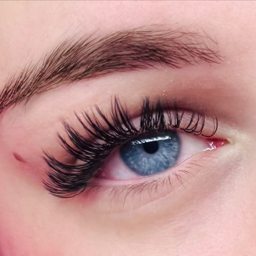 Wet Set Fill at MARIKIT Facial Spa & Lash Bar in Jacksonville, FL