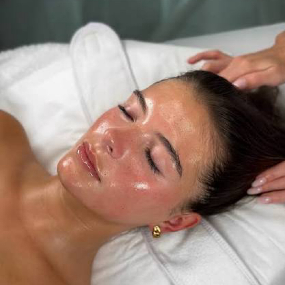 Brightening Glow at Sculpting Beauty by Pam LLC in Atascocita, TX