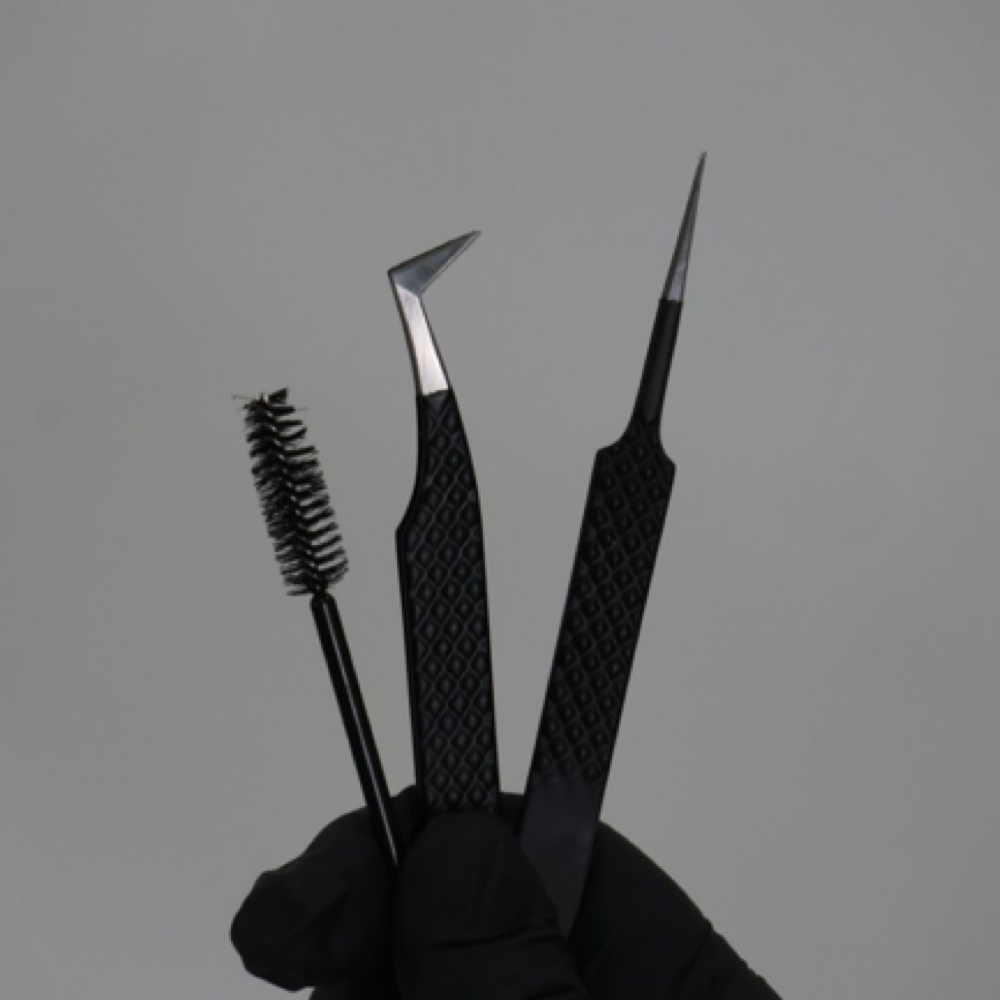 Hybrid Standard Fill (2-3wk) at Beauty Vault By Bella in North Olmsted, OH