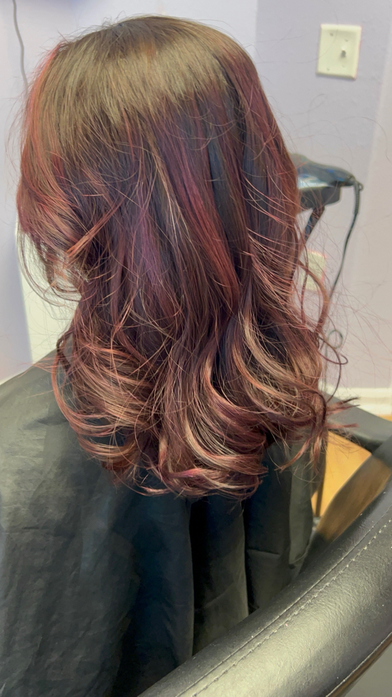 Mini Blow Out 13 & Under