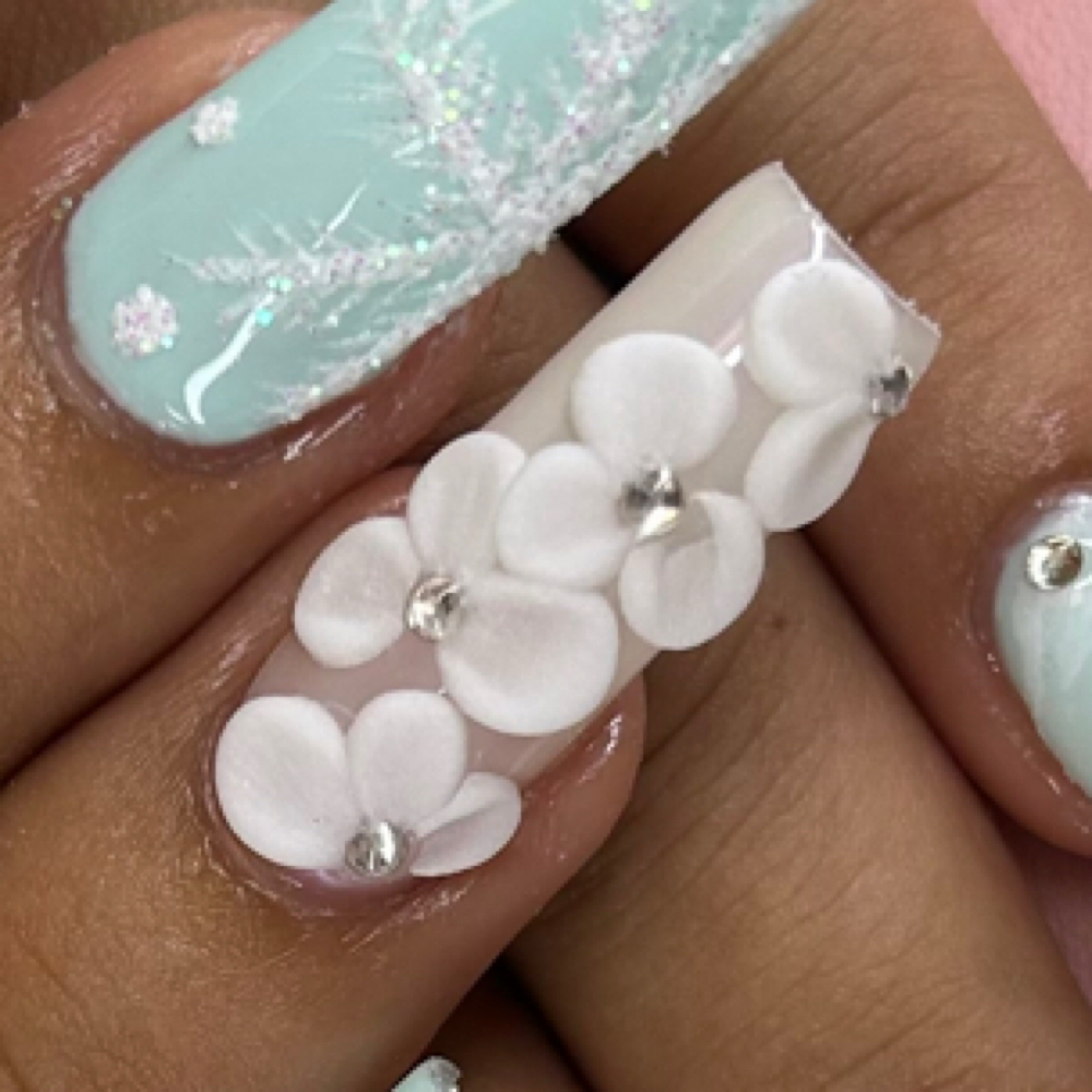 Extensive 3D Art Per Nail at Jessica’s Treatment Room in Winter Haven Fl, FL