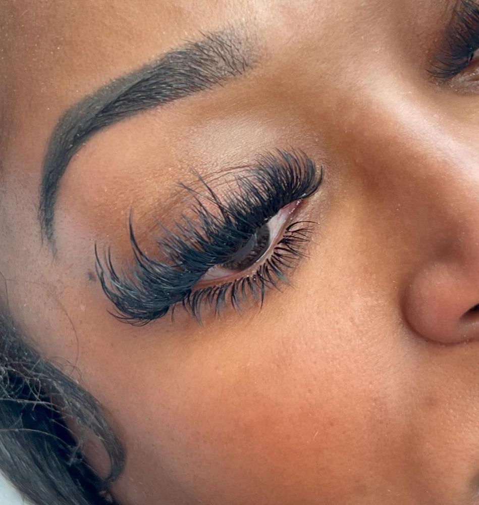 Bottom lashes