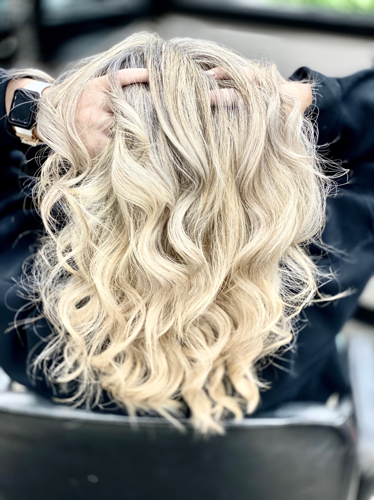 Highlight/haircut/style