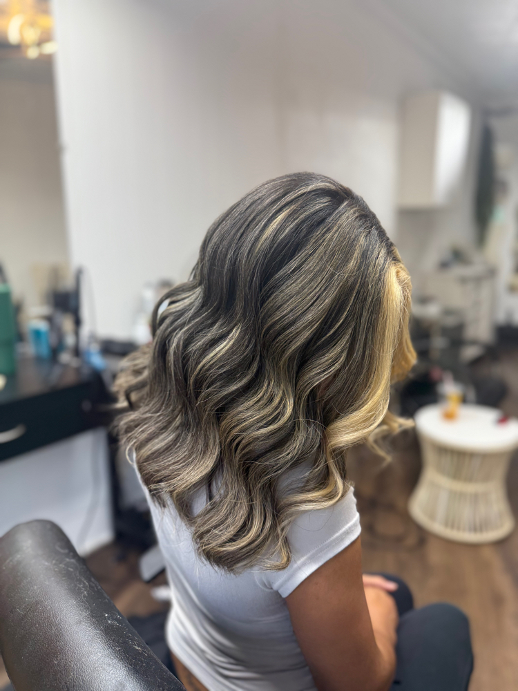 🤩 Wash & Style at ManesbyMegan in Connellsville, PA