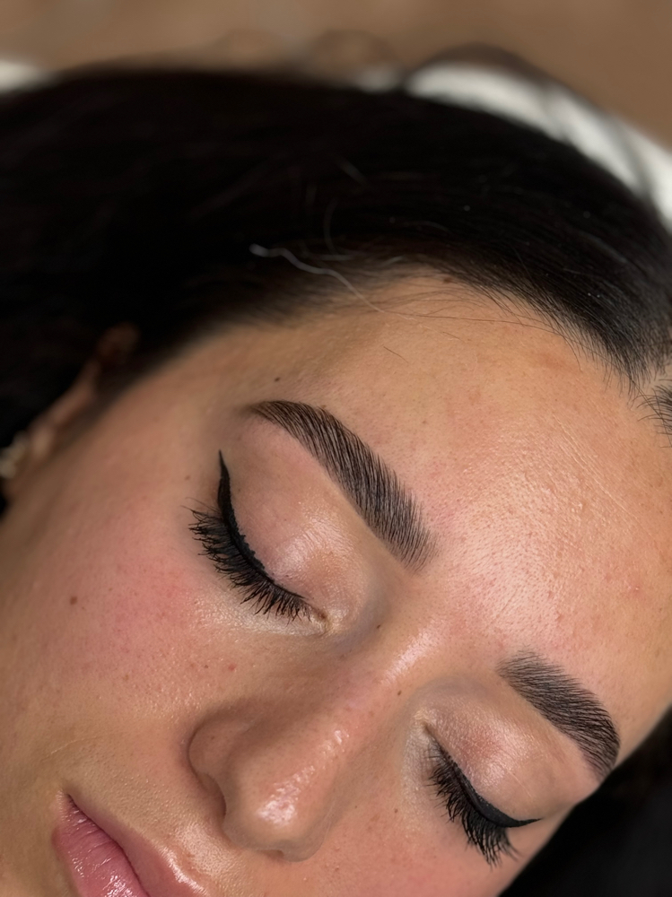 Brow Wax, Shape & Tint