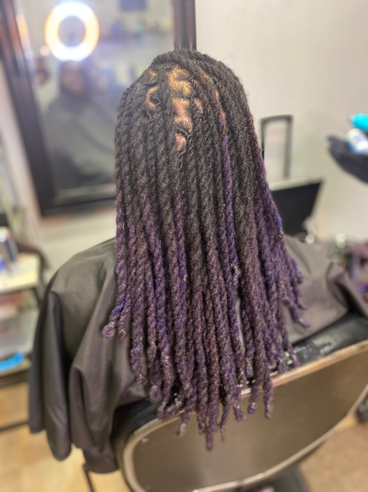 Loc 2 Strand Twist