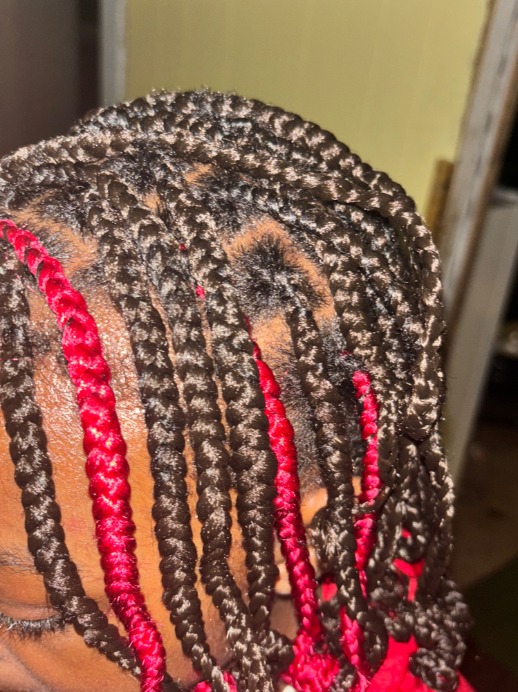 Medium Knotless