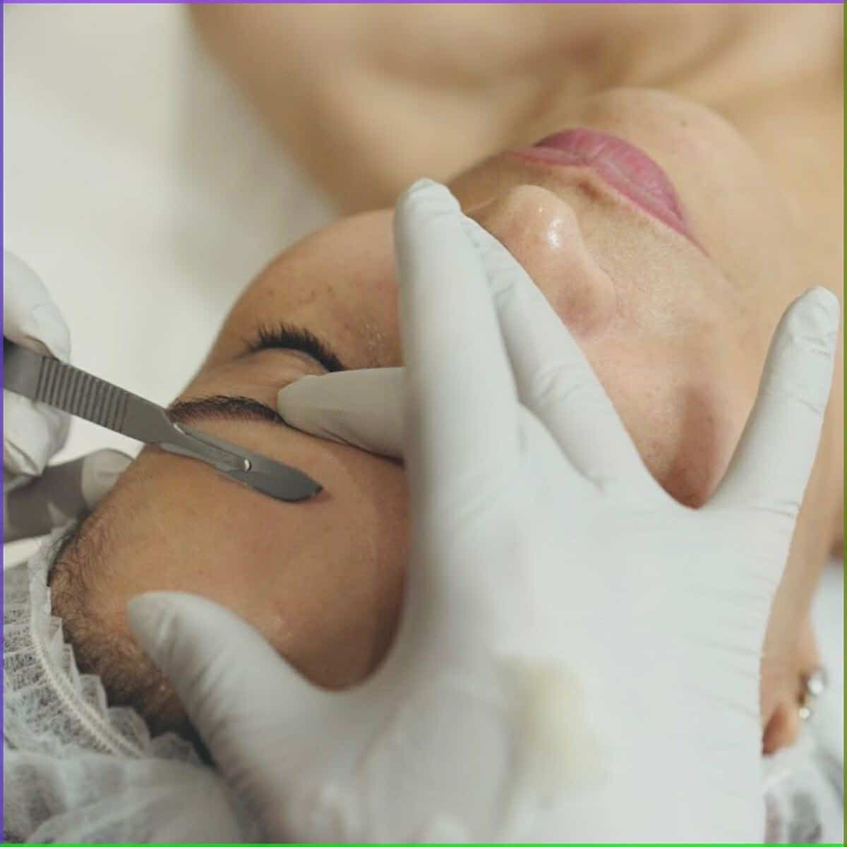 Glossy Skin facial (Dermaplaning)