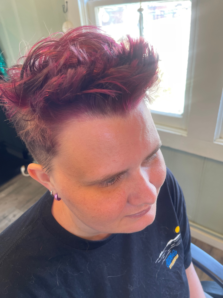 Gender Neutral Cut And Blowdry at SEA~lon in Oxnard, CA