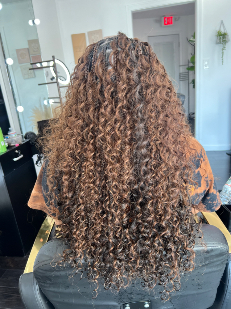 Small Bohemian Knotless