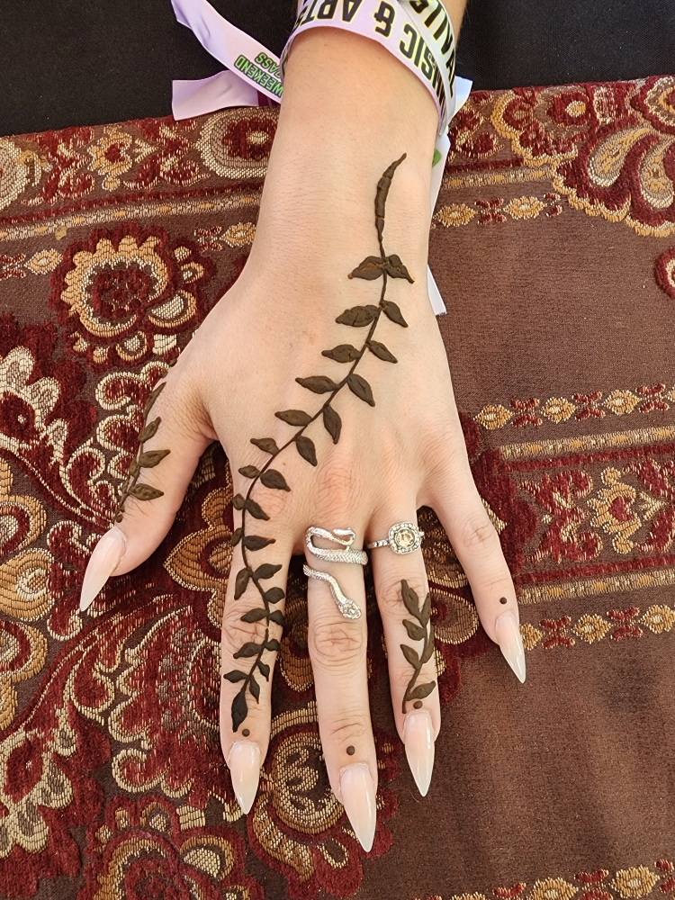 Small Henna Design at Departure Henna in Kalispell, MT